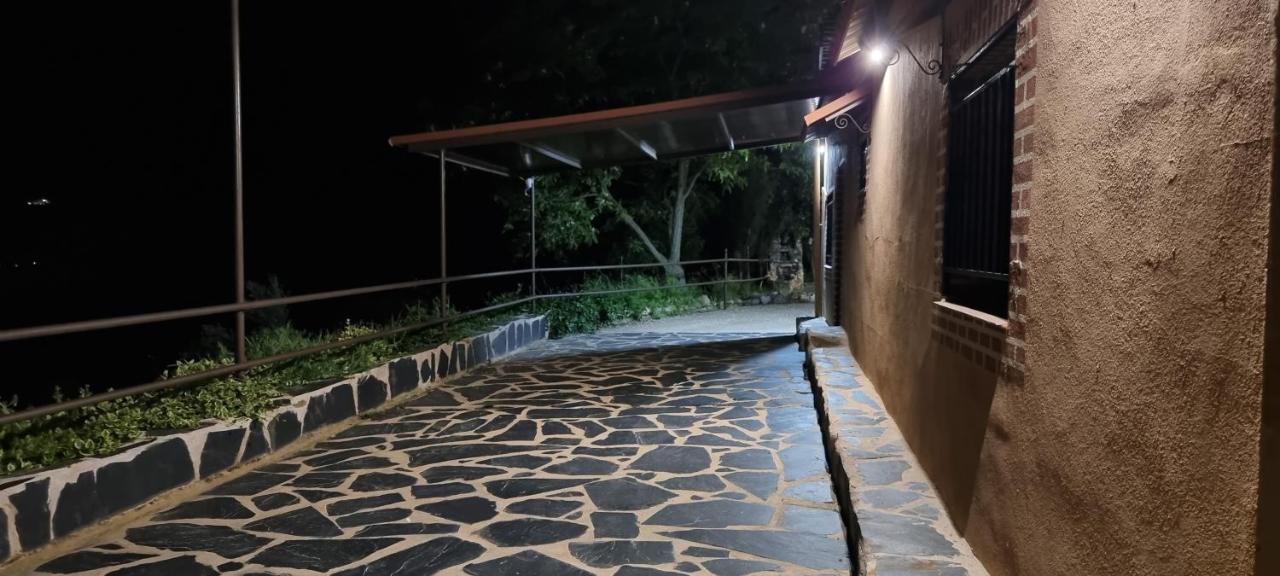 Apartamento Turistico "El Rincon De La Pernila" غوادالوبي المظهر الخارجي الصورة